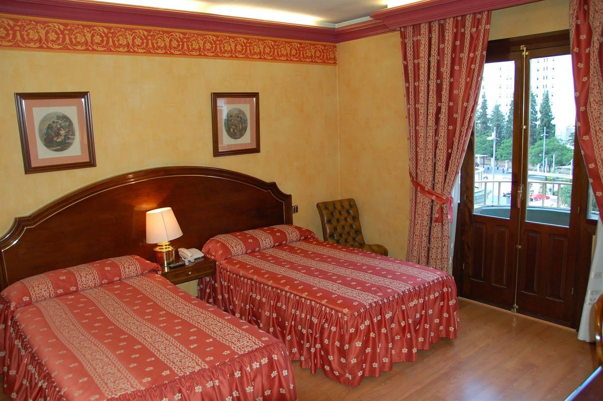 Princesa Ana Granada Rom bilde